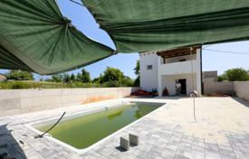 3غرفة خانه  85 متر مربع Žminj, کرواسی. 265,000 €