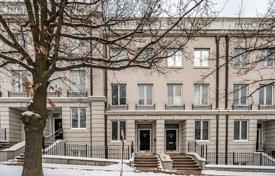 4غرفة  دو خانه بهم متصل Old Toronto, کانادا. C$2,292,000