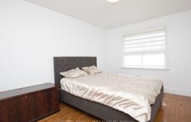 10غرفة خانه  Etobicoke, کانادا. C$1,308,000