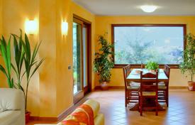 9غرفة ویلا  Castelnuovo di Garfagnana, ایتالیا. 3,000,000 €