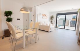 3غرفة ویلا  292 متر مربع San Fulgencio, اسپانیا. 392,000 €