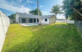 4غرفة خانه  252 متر مربع Coral Springs, ایالات متحده آمریکا. $699,000