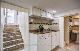 7غرفة خانه  York, کانادا. C$1,167,000