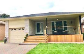 6غرفة خانه  Etobicoke, کانادا. C$1,486,000