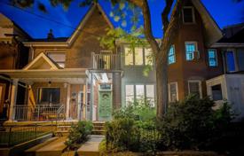  دو خانه بهم متصل – York, تورنتو, انتاریو,  کانادا. C$1,273,000