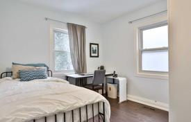 9غرفة خانه  Etobicoke, کانادا. C$1,723,000
