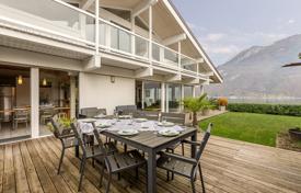 دو خانه بهم چسبیده – Haute-Savoie, Auvergne-Rhône-Alpes, فرانسه. 3,700 € هفته ای