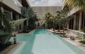 5غرفة ویلا  600 متر مربع Berawa Beach, اندونزی. $2,972,000 از