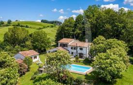 5غرفة ویلا  400 متر مربع Arcidosso, ایتالیا. 930,000 €