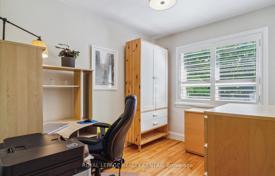 6غرفة خانه  Etobicoke, کانادا. C$1,573,000