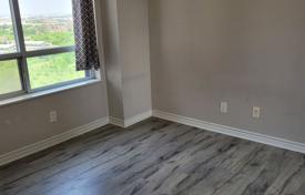 6غرفة آپارتمان  Etobicoke, کانادا. C$795,000