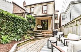 6غرفة  دو خانه بهم متصل Old Toronto, کانادا. C$1,744,000