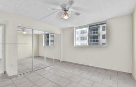 آپارتمان کاندو – Collins Avenue, میامی, فلوریدا,  ایالات متحده آمریکا. $325,000