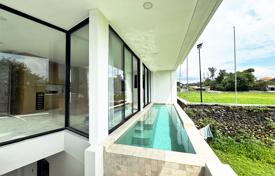 3غرفة ویلا  480 متر مربع Canggu, اندونزی. $460,000