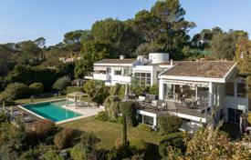 6غرفة ویلا  Valbonne, فرانسه. 3,900,000 €