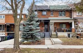8غرفة  دو خانه بهم متصل Old Toronto, کانادا. C$1,992,000