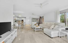 3غرفة آپارتمان  347 متر مربع Amarilla Golf, اسپانیا. 490,000 €