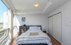 5غرفة آپارتمان  Etobicoke, کانادا. C$899,000