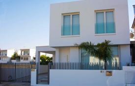 3غرفة دو خانه بهم چسبیده 190 متر مربع Egkomi, قبرس. 550,000 €