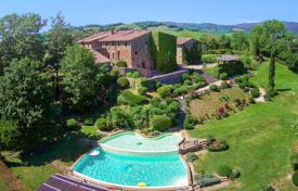 25غرفة ویلا  Siena, ایتالیا. 2,700,000 €