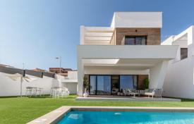 5غرفة ویلا  392 متر مربع بنیدورم, اسپانیا. 875,000 €
