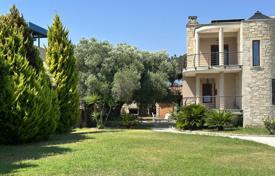 3غرفة خانه  180 متر مربع خلکیدیکی, یونان. 700,000 €
