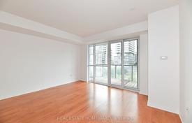7غرفة آپارتمان  Old Toronto, کانادا. C$815,000
