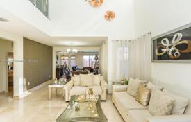 4غرفة خانه  321 متر مربع میامی, ایالات متحده آمریکا. $950,000