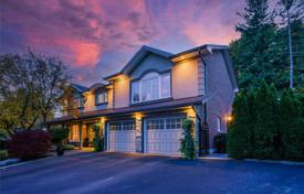 خانه  – Etobicoke, تورنتو, انتاریو,  کانادا. C$1,856,000