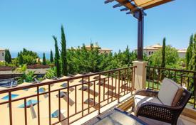 3غرفة  دو خانه بهم متصل 215 متر مربع Aphrodite Hills, قبرس. 1,300,000 €