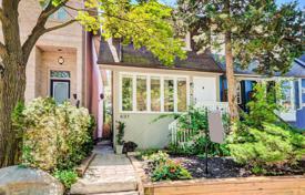  دو خانه بهم متصل – Hillsdale Avenue East, تورنتو, انتاریو,  کانادا. C$1,050,000