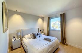 3غرفة آپارتمان  کن, فرانسه. 3,280,000 €