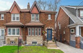  دو خانه بهم متصل – Davisville Avenue, Old Toronto, تورنتو,  انتاریو,   کانادا. C$1,227,000