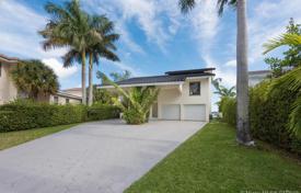 دو خانه بهم چسبیده – سواحل میامی, فلوریدا, ایالات متحده آمریکا. $4,595,000