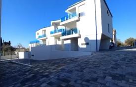 2غرفة آپارتمان  72 متر مربع Umag, کرواسی. 318,000 €