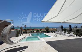 4غرفة ویلا  Famagusta, قبرس. 3,300,000 €