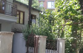5غرفة دو خانه بهم چسبیده 110 متر مربع تفلیس, گرجستان. $265,000