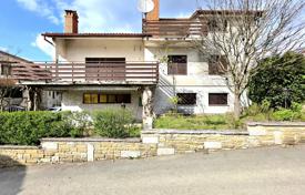 6غرفة خانه  250 متر مربع Pazin, کرواسی. 330,000 €