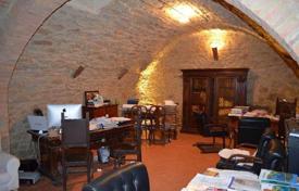ویلا  2000 متر مربع Magliano In Toscana, ایتالیا. 2,000,000 €