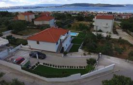 دو خانه بهم چسبیده – Kastela, Split-Dalmatia County, کرواسی. $534,000