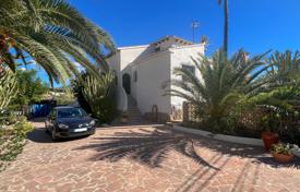 دو خانه بهم چسبیده – Moraira, والنسیا, اسپانیا. 800,000 €
