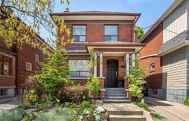 6غرفة خانه  Old Toronto, کانادا. C$1,314,000