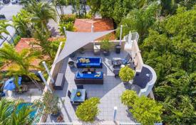 6غرفة ویلا  264 متر مربع Fort Lauderdale, ایالات متحده آمریکا. $1,995,000