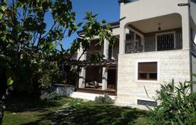 3غرفة خانه  380 متر مربع Umag, کرواسی. 990,000 €