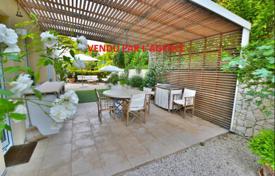 3غرفة آپارتمان  خوان-LES-پین, فرانسه. 580,000 €