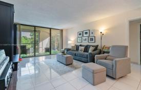 2غرفة شقق في الوحدات السكنية 115 متر مربع Weston, ایالات متحده آمریکا. $345,000