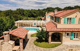 5غرفة خانه  205 متر مربع Primorje-Gorski Kotar County, کرواسی. 680,000 €
