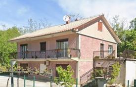 2غرفة خانه  110 متر مربع Pazin, کرواسی. 535,000 €