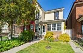  دو خانه بهم متصل – Lansdowne Avenue, Old Toronto, تورنتو,  انتاریو,   کانادا. C$1,318,000
