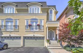  دو خانه بهم متصل – نورث یورک, تورنتو, انتاریو,  کانادا. C$1,895,000